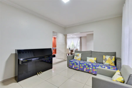 Sobrado à venda com 3 quartos, sendo 1 suíte,  em Alto da Boa Vista, São Paulo, SP