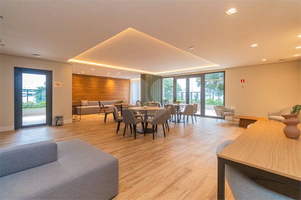 Apartamento à venda com 2 quartos, sendo 1 suíte, em Alto da Boa Vista, São Paulo, SP