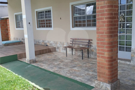 Chácara à venda com 2 quartos no Centro, Araçoiaba da Serra, SP