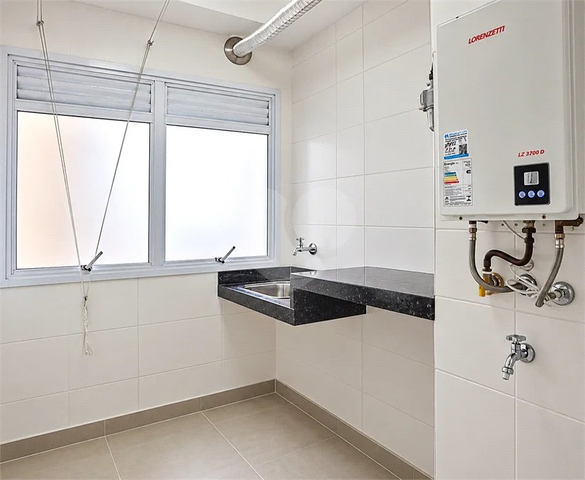 Apartamento mobiliado de 106 m² no Centro de São Bernardo, com 3 dormitórios, suíte, 3 vagas, vista livre e condomínio com lazer completo.