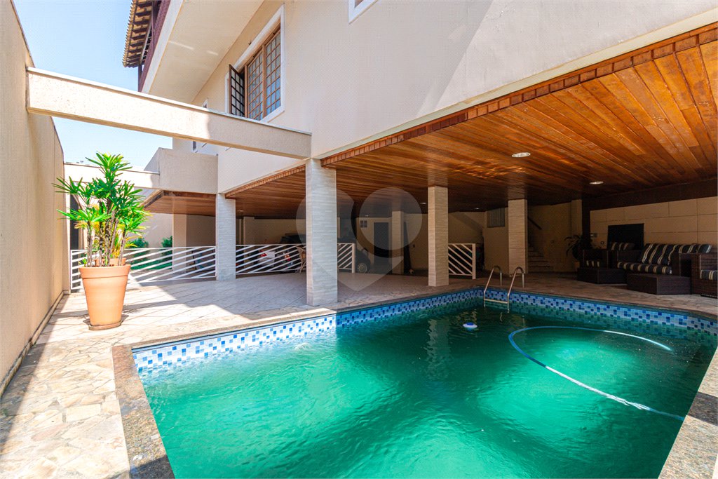 Casa à venda com 4 suítes em Jardim Prudência, São Paulo, SP