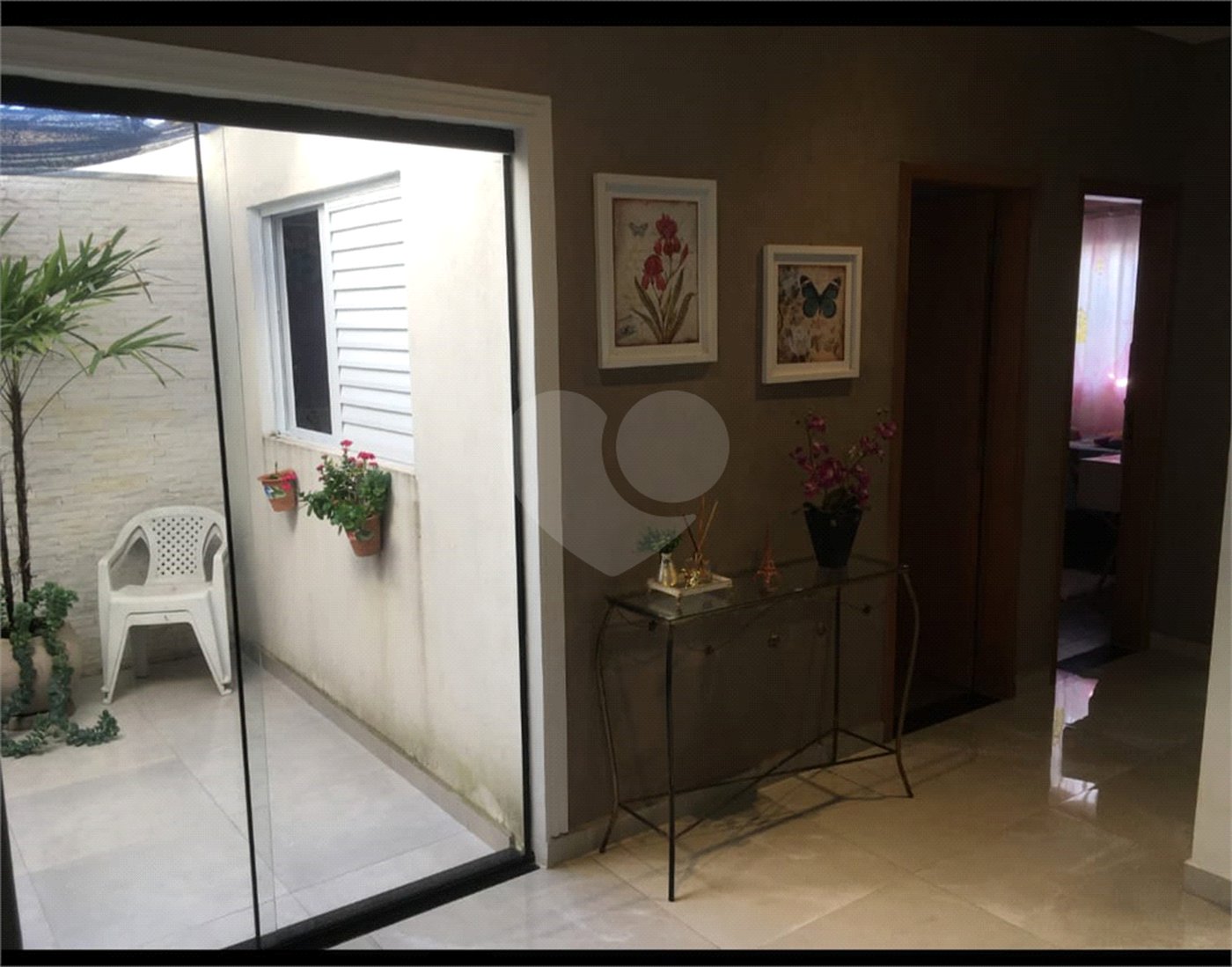 Casa à venda com 3 quartos, sendo 1 suíte, no condomínio Golden Park Residence II, Sorocaba - SP