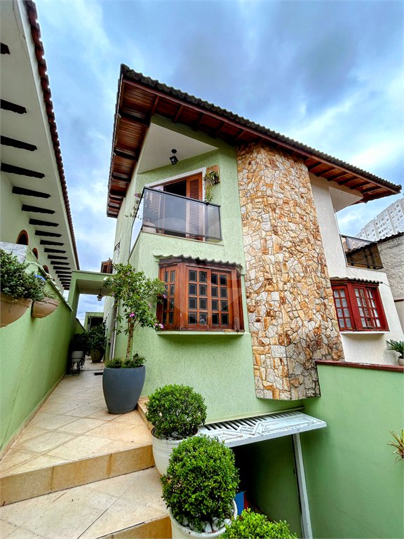 Sobrado à venda com 3 quartos, sendo 1 suíte, em Santana, São Paulo, SP