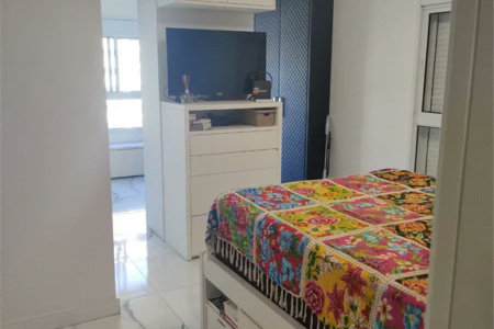 Apartamento à venda com 4 quartos, sendo 2 suítes,  em Pinheiros, São Paulo, SP