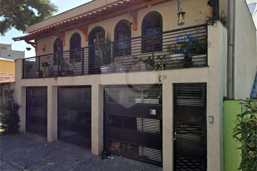 Sobrado à venda com 6 quartos em Cangaíba, São Paulo, SP