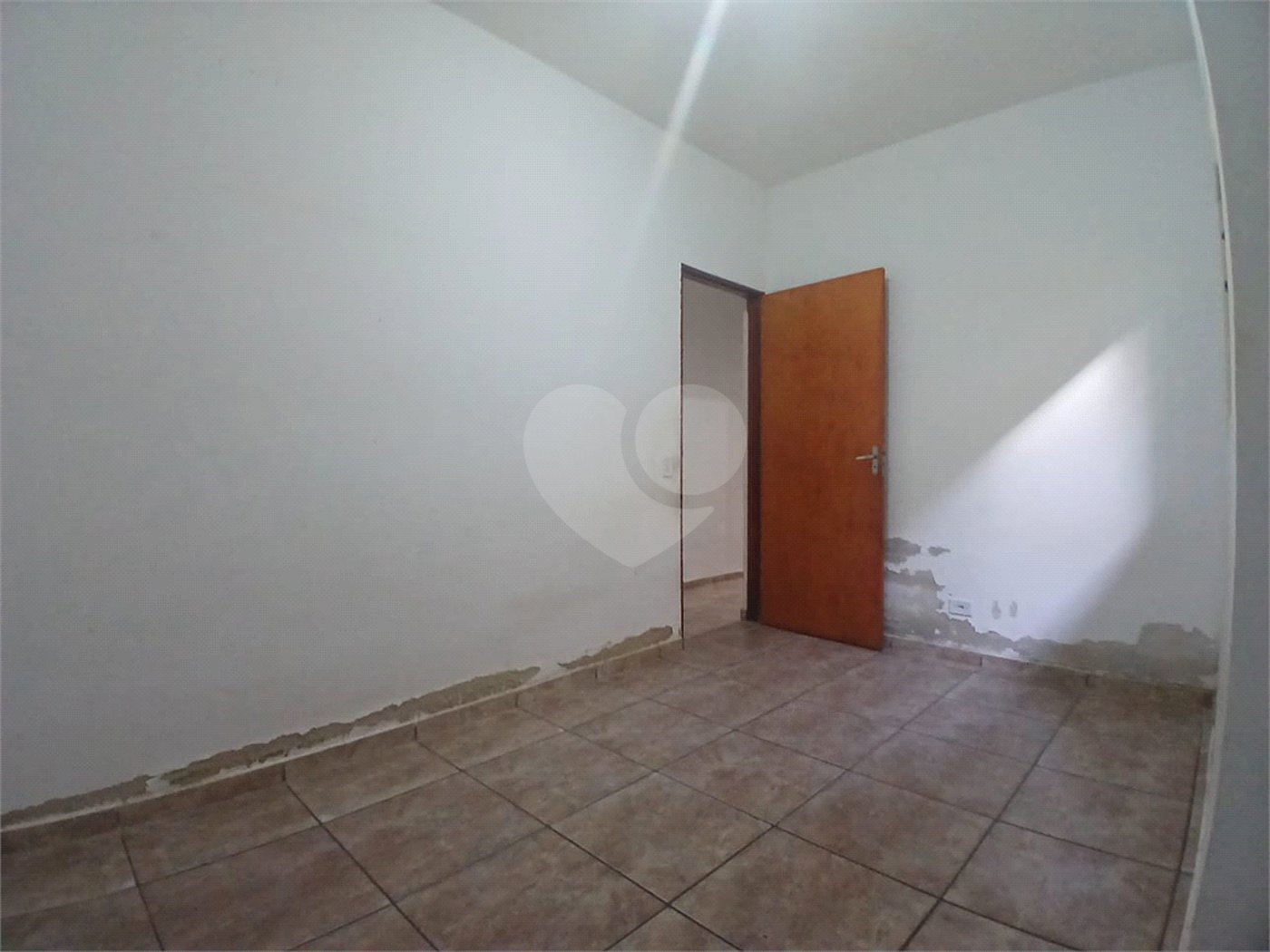 Casa à venda com 2 quartos em Jardim das Palmeiras, Atibaia, SP