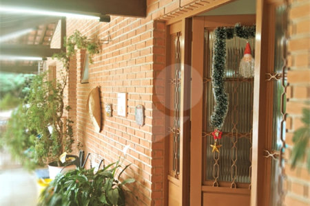 Casa à venda com 3 quartos, sendo 1 suíte, no condomínio Acmti - Colinas do Mosteiro, Terras de Itaici e Recanto dos Pássaros, Indaiatuba - SP