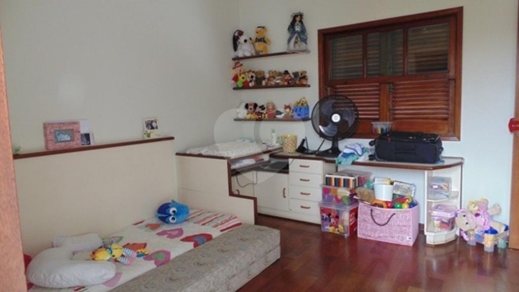 Sobrado à venda com 4 quartos, sendo 3 suítes,  em Jardim Franca, São Paulo, SP