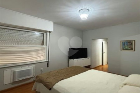 Apartamento à venda com 3 quartos, sendo 1 suíte, em Lagoa, Rio de Janeiro, RJ