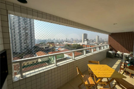 Apartamento à venda com 3 suítes em Vila Dom Pedro I, São Paulo, SP