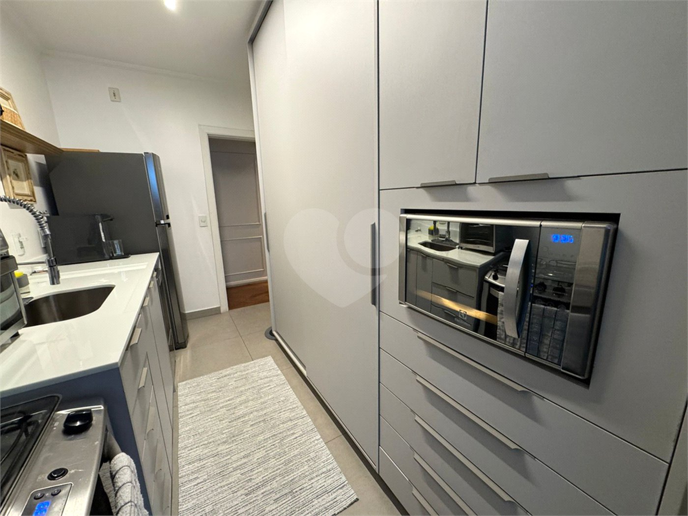 Apartamento à venda com 3 suítes em Indianópolis, São Paulo, SP