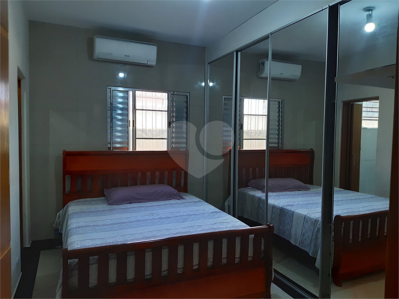 Sobrado à venda com 3 quartos, sendo 2 suítes, em Tremembé, São Paulo, SP
