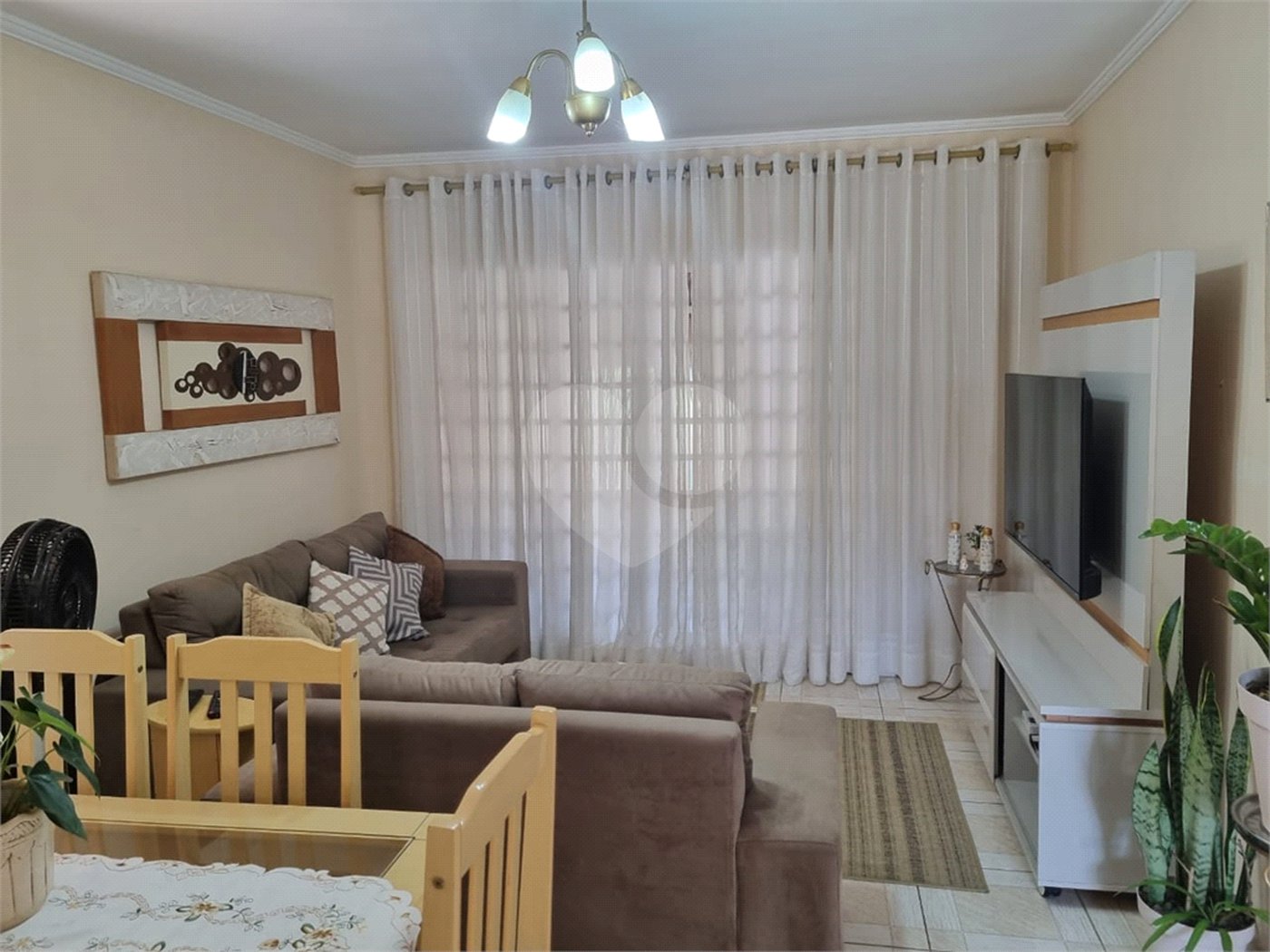 Casa Térrea à venda com 3 quartos no Centro, Serra Negra, SP