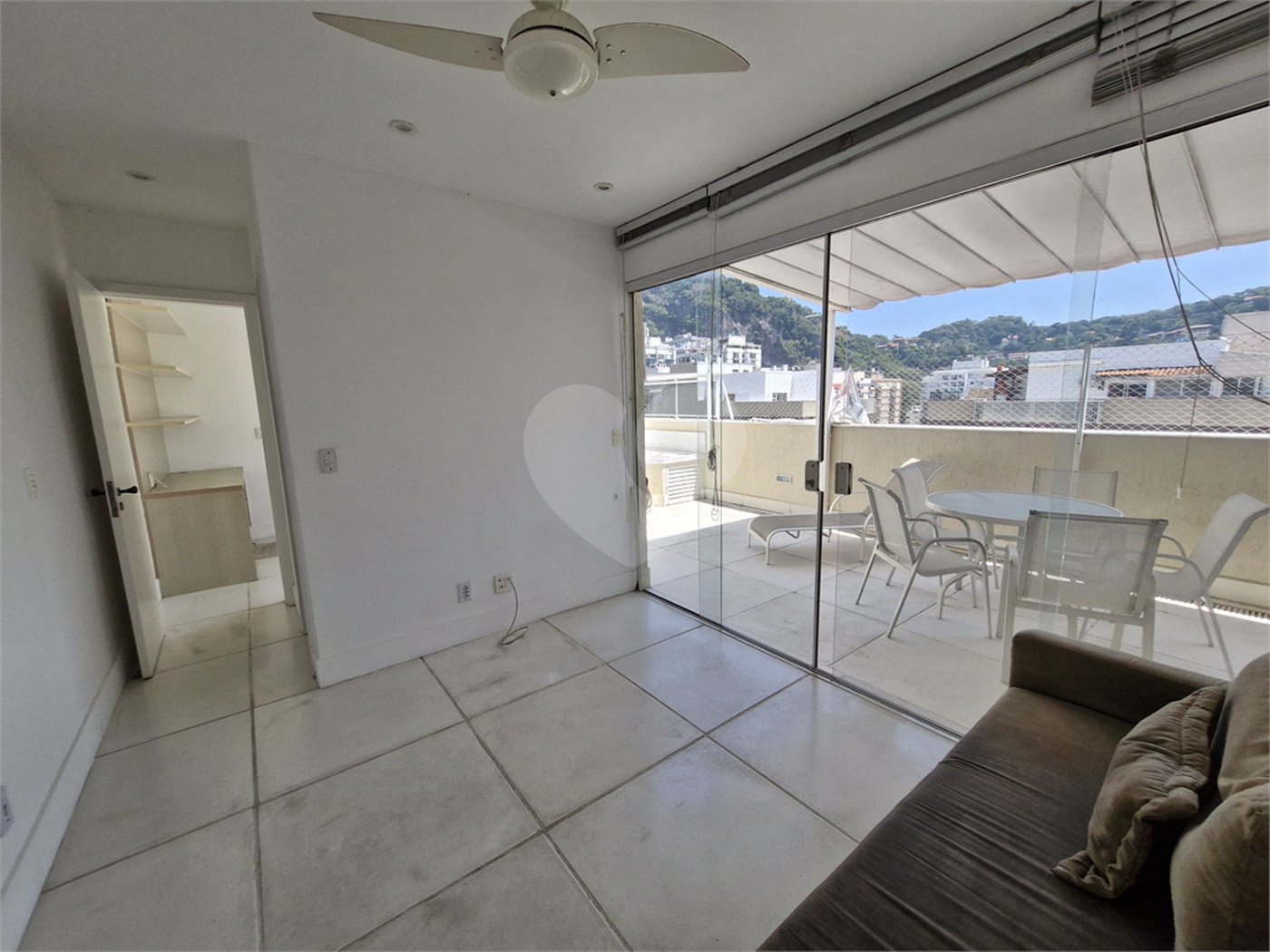Cobertura à venda com 2 suítes em Botafogo, Rio de Janeiro, RJ