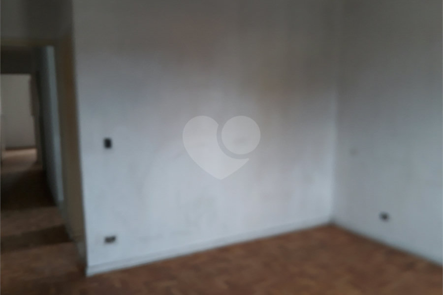 Sobrado à venda com 3 quartos, sendo 1 suíte, em Tremembé, São Paulo, SP