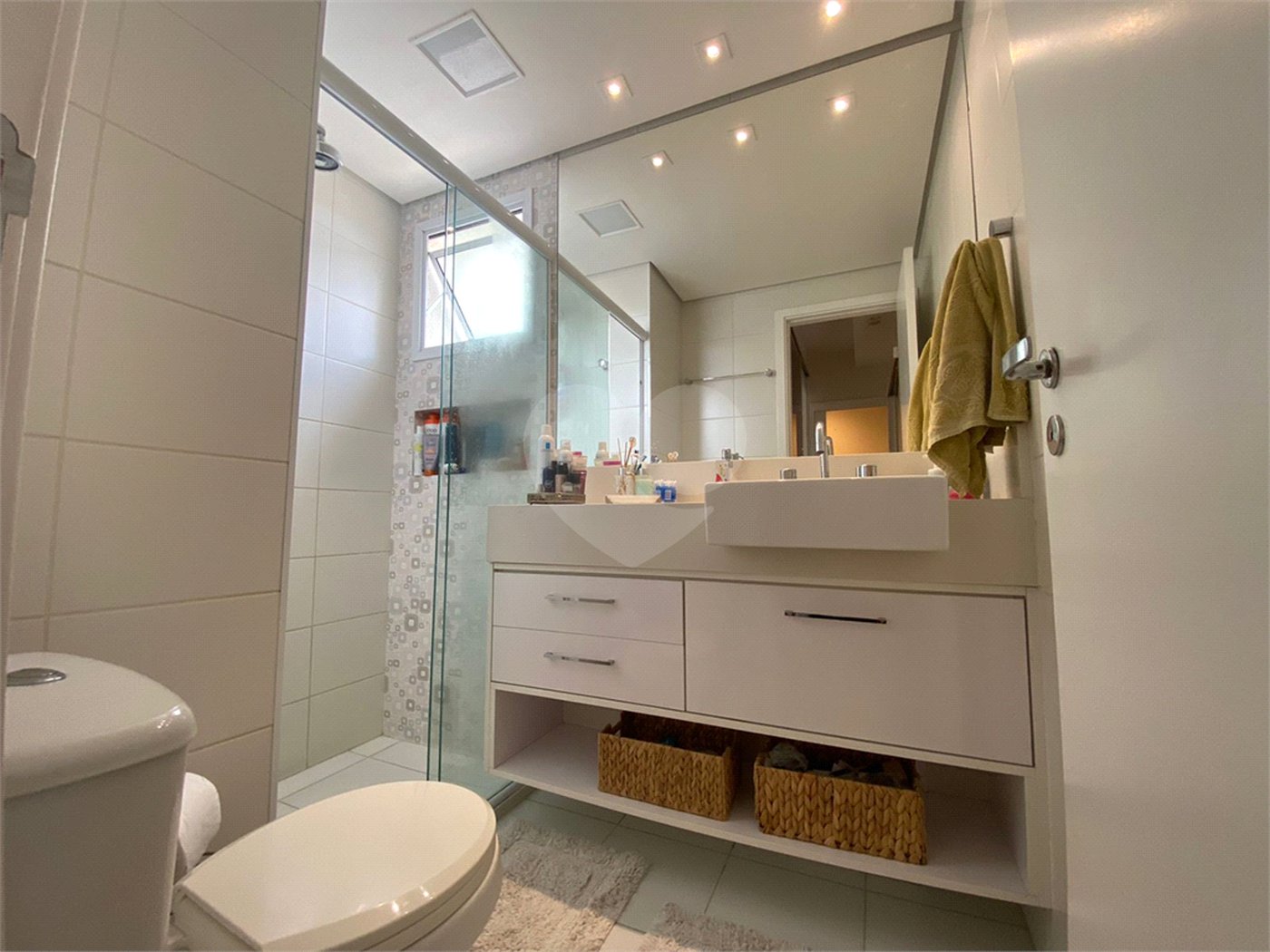 Apartamento à venda com 2 suítes em Parada Inglesa, São Paulo, SP