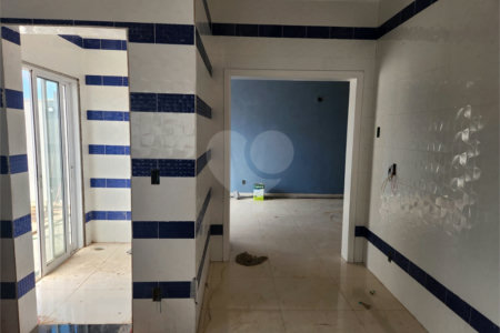 Casa à venda com 3 quartos, sendo 2 suítes, no condomínio Sollares, Araraquara - SP