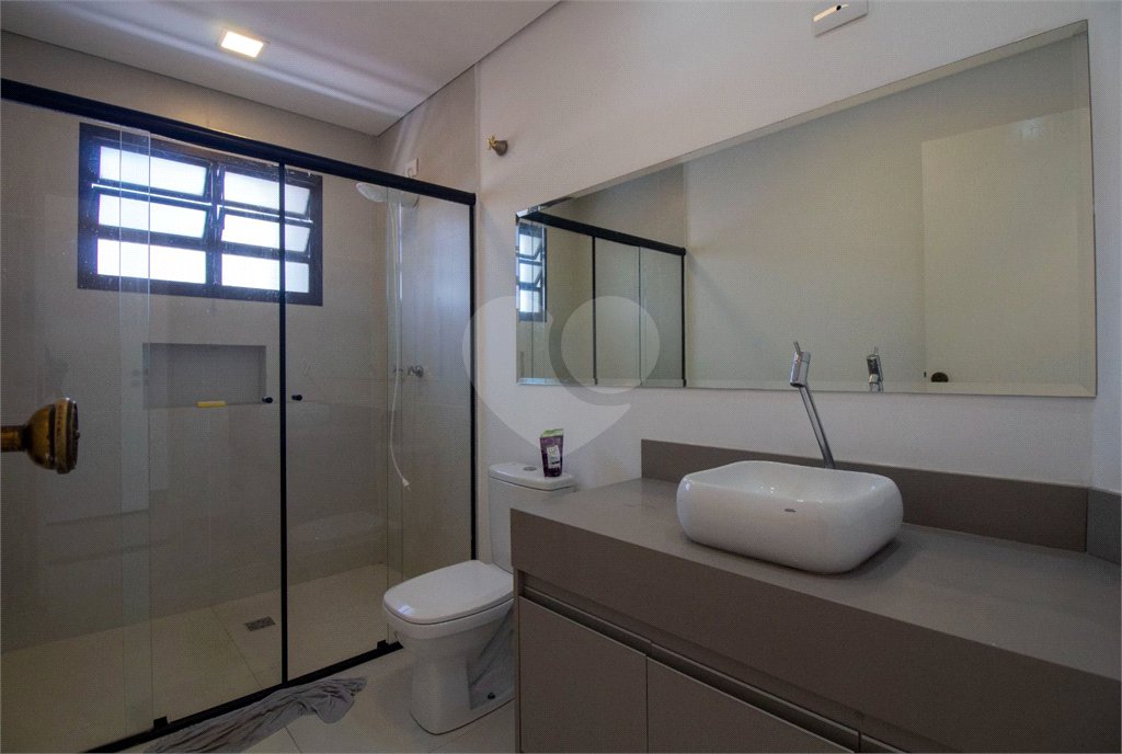 Casa à venda com 3 quartos, sendo 1 suíte, em Brooklin Paulista, São Paulo, SP