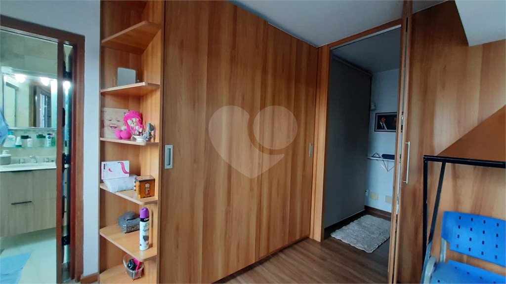 Cobertura à venda com 3 quartos, sendo 2 suítes, em Bela Aliança, São Paulo, SP