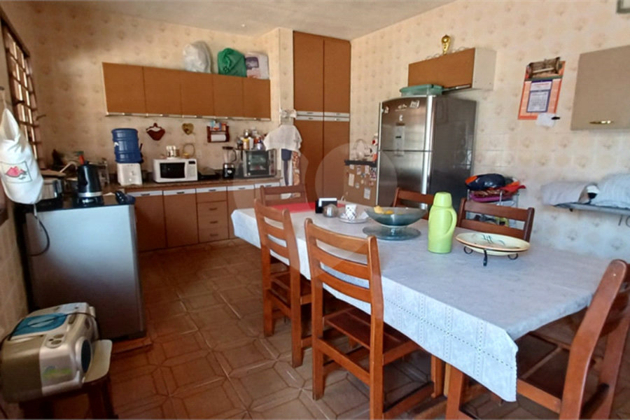 Casa à venda com 3 quartos, sendo 1 suíte, em Parque Edu Chaves, São Paulo, SP