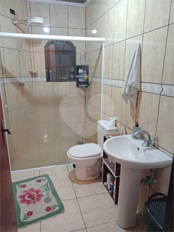 Casa à venda com 3 quartos, sendo 1 suíte,  em Vila Júlia, Poá, SP