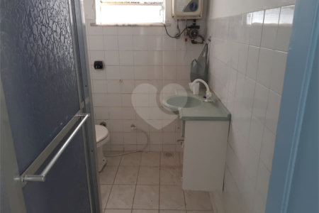 Casa à venda com 3 quartos em Grajaú, Rio de Janeiro, RJ