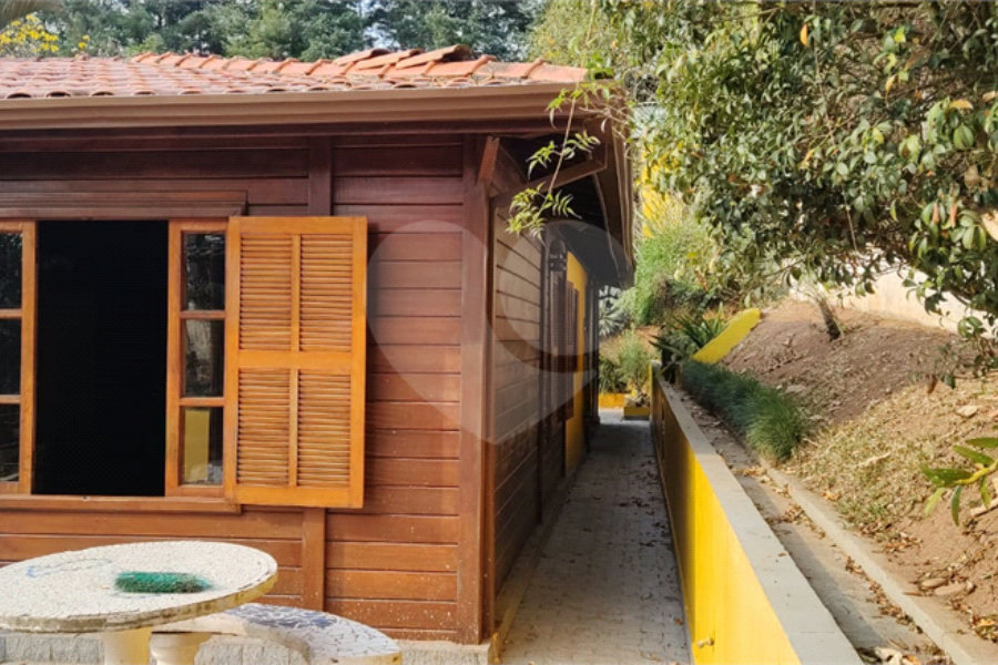 Casa à venda com 4 quartos, sendo 1 suíte, em Serra da Cantareira, Mairiporã, SP