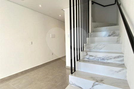 Sobrado à venda com 2 quartos em Jardim Santos Dumont Iii, Mogi das Cruzes, SP