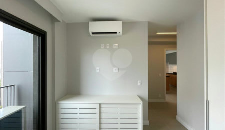 Apartamento à venda com 2 suítes em Pinheiros, São Paulo, SP