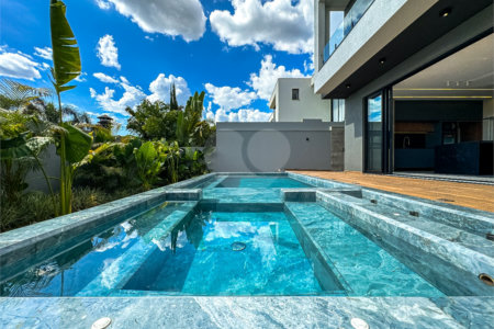 Casa à venda com 3 suítes no condomínio Jardim Vila Paradiso, Indaiatuba - SP