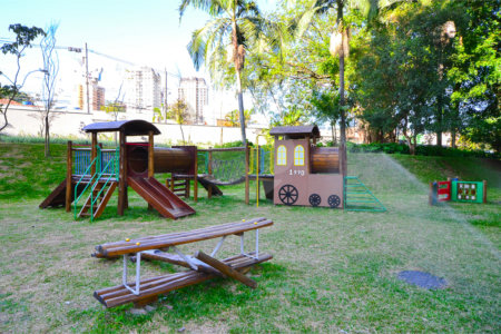 Apartamento à venda com 3 quartos, sendo 2 suítes, em Santo Amaro, São Paulo, SP