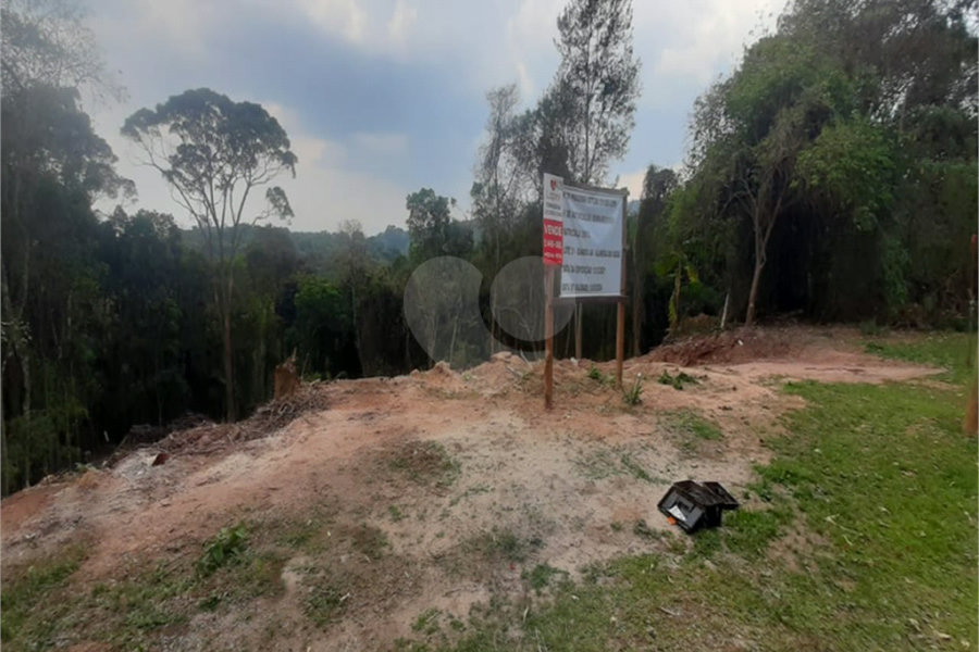 Terreno à venda no condomínio Alpes da Cantareira, Mairiporã - SP