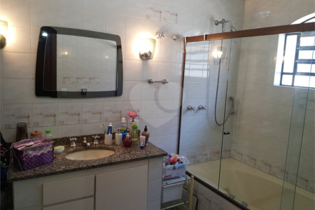Casa à venda com 3 quartos, sendo 2 suítes, em Jardim Campo Grande, São Paulo, SP