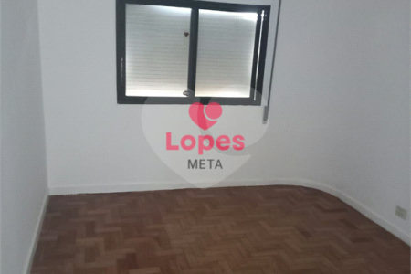 Apartamento à venda com 4 quartos, sendo 2 suítes,  em Vila Adyana, São José dos Campos, SP