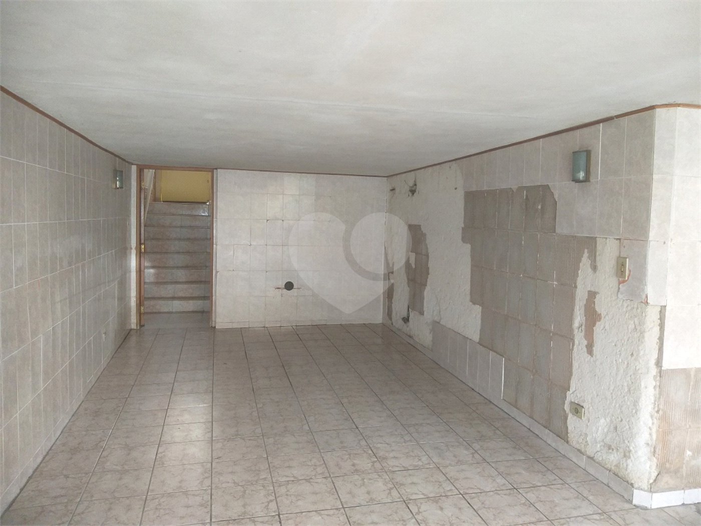Casa à venda com 2 quartos, sendo 1 suíte, em Vila Gustavo, São Paulo, SP