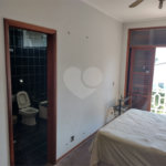 Casa à venda com 7 quartos, sendo 4 suítes, no condomínio Estância Marambaia, Vinhedo - SP