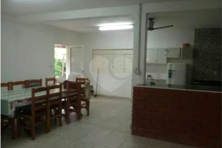 Chácara à venda com 5 quartos, sendo 2 suítes, em Chácara Recreio Danubio, Holambra, SP