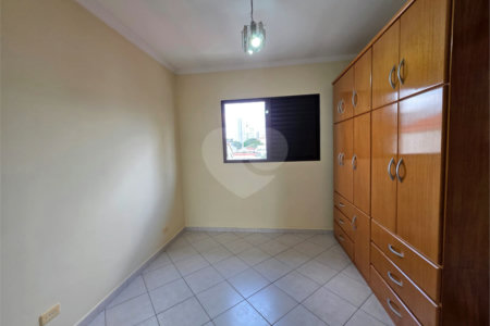 Casa à venda com 2 suítes no condomínio Residencial Santana, São Paulo - SP