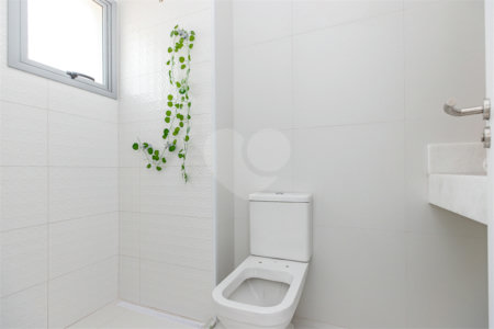 Apartamento à venda com 3 suítes em Jardim Marajoara, São Paulo, SP
