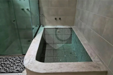 Casa à venda com 4 quartos, sendo 3 suítes, em Vargem Pequena, Rio de Janeiro, RJ