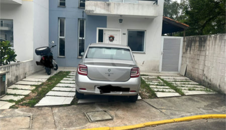 Casa à venda com 3 quartos no condomínio Jd Rebelato, Cotia - SP