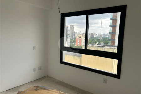 Apartamento à venda com 2 suítes em Cerqueira César, São Paulo, SP
