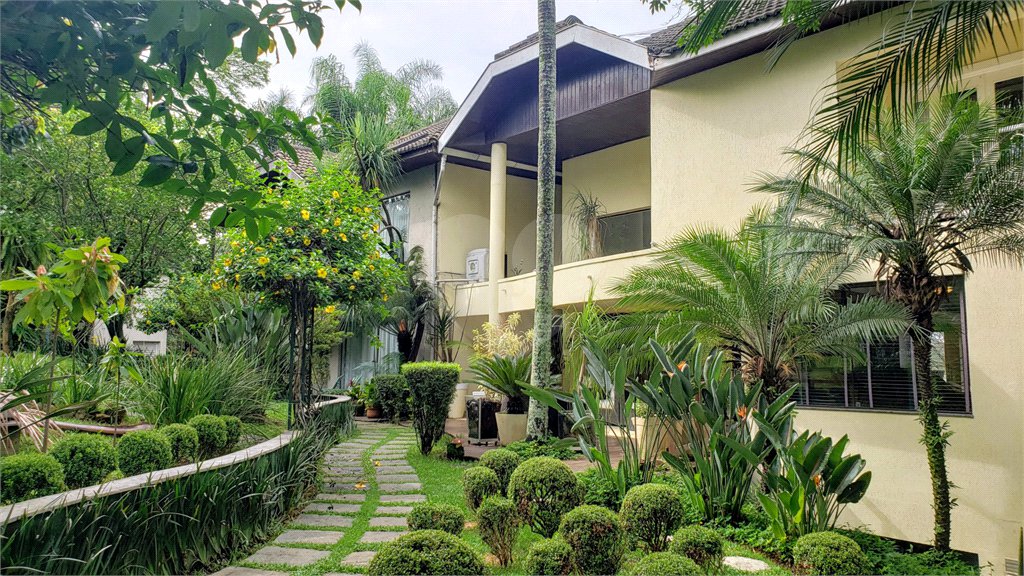 Casa à venda com 4 suítes no condomínio Espaço Natureza, São Paulo - SP