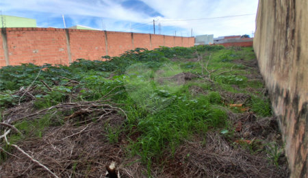 Terreno à venda em Vila Nastri, Itapetininga, SP