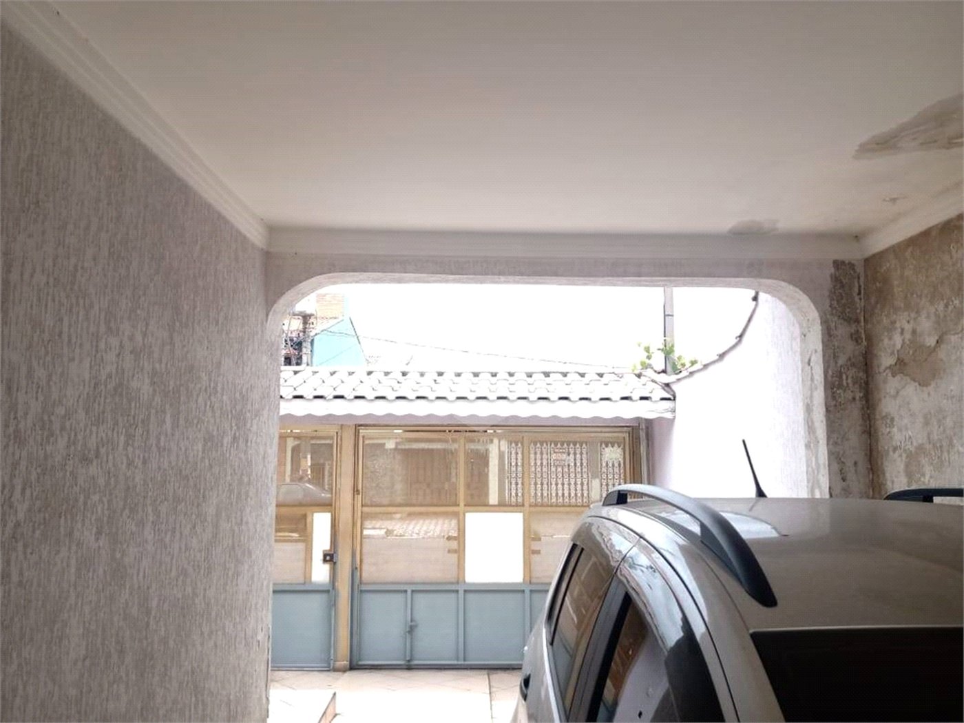 Sobrado à venda com 3 quartos, sendo 2 suítes, em Vila Rea, Poá, SP