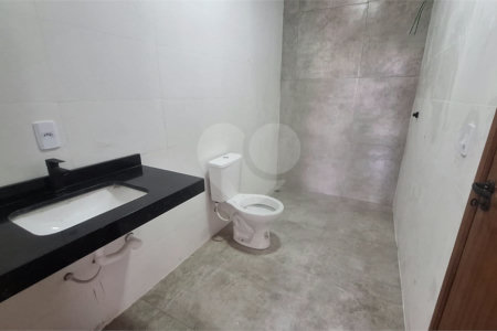 Casa de Vila à venda com 2 suítes em Wanel Ville, Sorocaba, SP