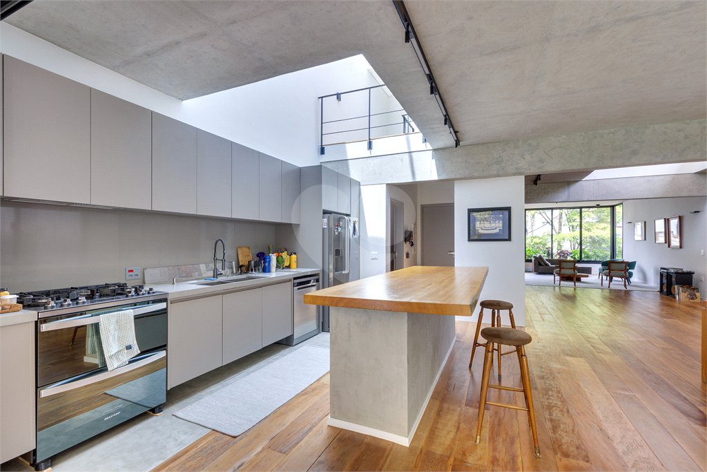 Casa de Vila à venda com 4 suítes em Alto da Boa Vista, São Paulo, SP