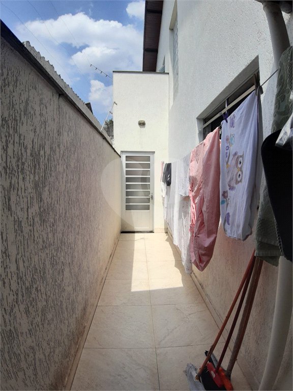 Sobrado à venda com 3 quartos em Parque Casa de Pedra, São Paulo, SP