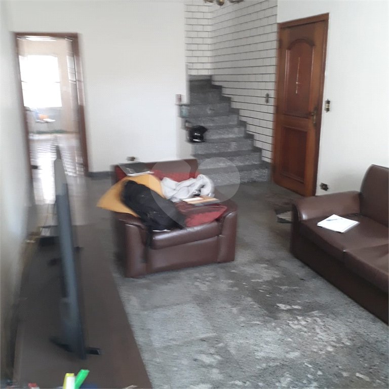 Sobrado à venda com 3 quartos em Jardim Oriental, São Paulo, SP