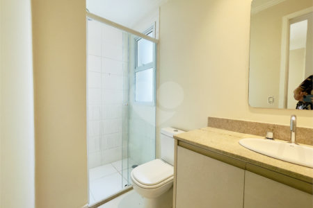 Apartamento à venda com 3 quartos, sendo 4 suítes,  no Centro, São Bernardo do Campo, SP